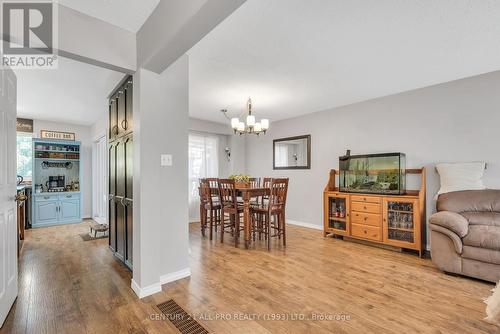 736 Daintry Crescent, Cobourg, ON - Indoor Photo Showing Living Room