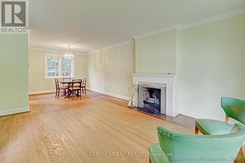 14 Mallory Crescent, Toronto (Leaside), ON - Indoor Photo Showing Living Room With Fireplace