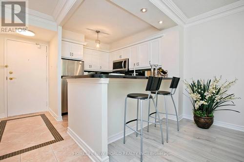 404 - 95 Prince Arthur Avenue, Toronto (Annex), ON - Indoor Photo Showing Kitchen