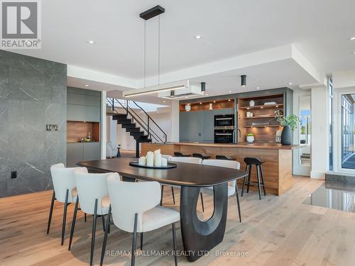 601 - 200 Woodbine Avenue, Toronto (The Beaches), ON - Indoor Photo Showing Dining Room