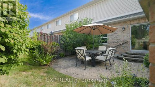 7 - 3045 New Street, Burlington, ON - Outdoor