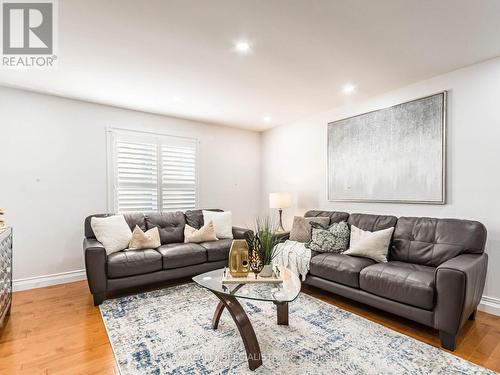 184 Richvale Drive S, Brampton (Heart Lake East), ON - Indoor Photo Showing Living Room