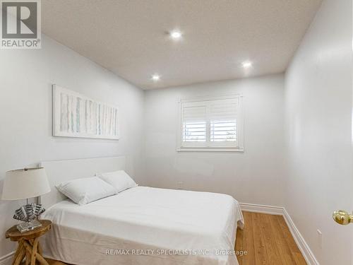 184 Richvale Drive S, Brampton (Heart Lake East), ON - Indoor Photo Showing Bedroom