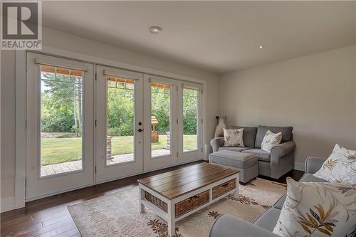 28 Helene Road, Grande-Digue, NB - Indoor Photo Showing Living Room