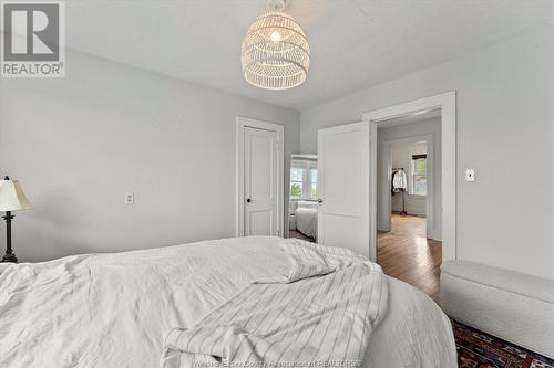 1689 Hickory Road, Windsor, ON - Indoor Photo Showing Bedroom