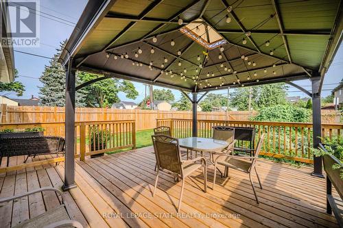 127 East 33Rd Street, Hamilton (Raleigh), ON - Outdoor With Deck Patio Veranda With Exterior