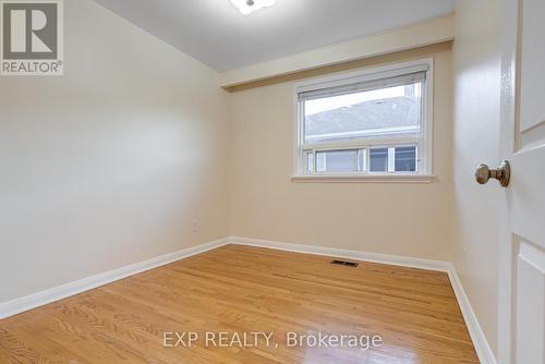 16 Heavitree Drive, Toronto (Downsview-Roding-Cfb), ON - Indoor Photo Showing Other Room