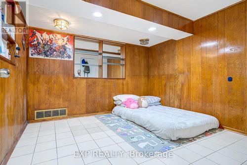 16 Heavitree Drive, Toronto (Downsview-Roding-Cfb), ON - Indoor Photo Showing Other Room