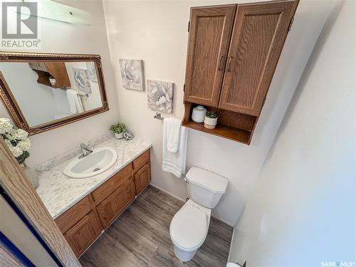 100 Ebenal Way, Mclean, SK - Indoor Photo Showing Bathroom