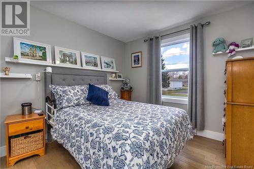 215 Gaspe, Dieppe, NB - Indoor Photo Showing Bedroom