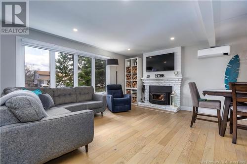 215 Gaspe, Dieppe, NB - Indoor Photo Showing Living Room With Fireplace