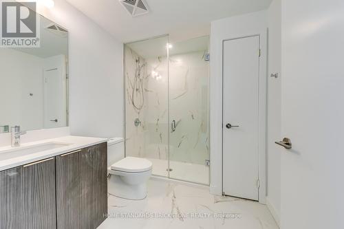 N2406 - 7 Golden Lion Heights, Toronto (Newtonbrook East), ON - Indoor Photo Showing Bathroom