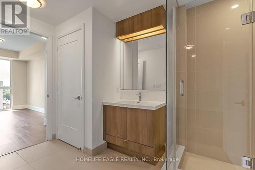 1414 - 101 Erskine Avenue, Toronto, ON - Indoor Photo Showing Bathroom