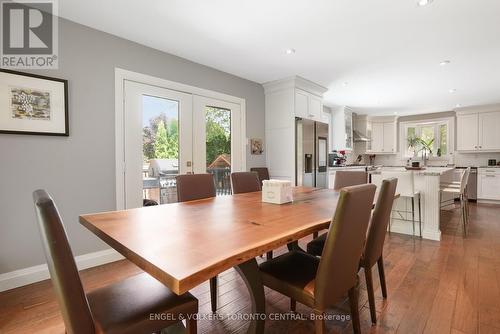 9 Green Pine Avenue, Springwater (Midhurst), ON - Indoor Photo Showing Dining Room