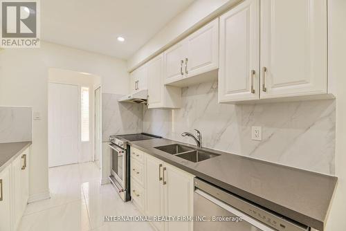 43 Mallard Crescent, Brampton, ON - Indoor Photo Showing Kitchen With Double Sink