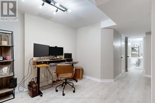 6 - 2215 Cleaver Avenue, Burlington (Headon), ON - Indoor Photo Showing Office