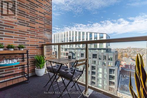 912 - 1787 St Clair Avenue W, Toronto (Weston-Pellam Park), ON - Outdoor