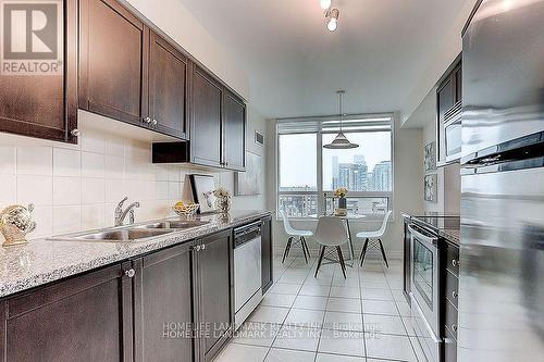 2907 - 208 Enfield Place, Mississauga, ON - Indoor Photo Showing Kitchen With Double Sink