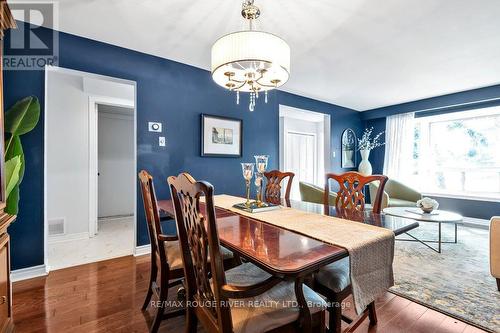 2746 Constable Road, Mississauga (Clarkson), ON - Indoor Photo Showing Dining Room