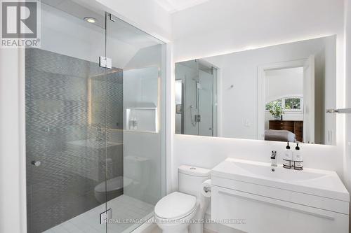 57 Meadowbank Road, Toronto (Islington-City Centre West), ON - Indoor Photo Showing Bathroom