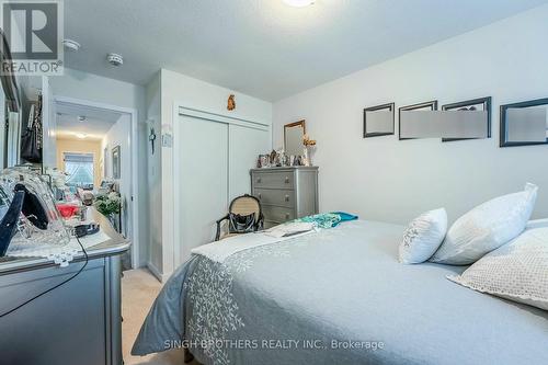 21 Hoover Road, Brampton, ON - Indoor Photo Showing Bedroom