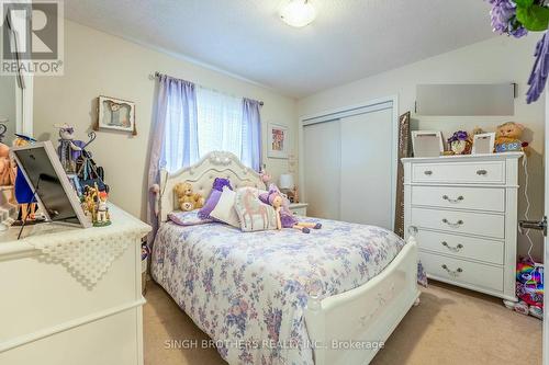 21 Hoover Road, Brampton, ON - Indoor Photo Showing Bedroom