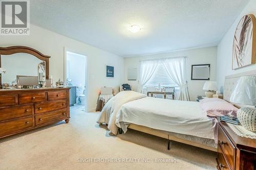 21 Hoover Road, Brampton, ON - Indoor Photo Showing Bedroom