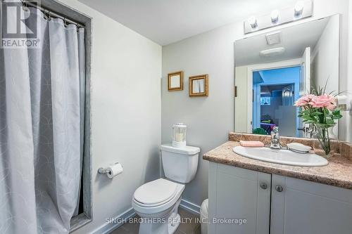 21 Hoover Road, Brampton, ON - Indoor Photo Showing Bathroom