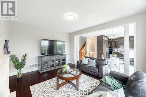 111 Bayridge Drive, Brampton (Bram East), ON - Indoor Photo Showing Living Room