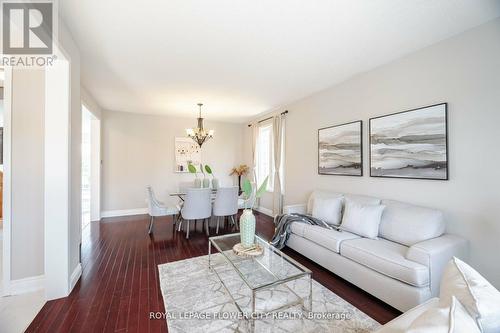 111 Bayridge Drive, Brampton (Bram East), ON - Indoor Photo Showing Living Room