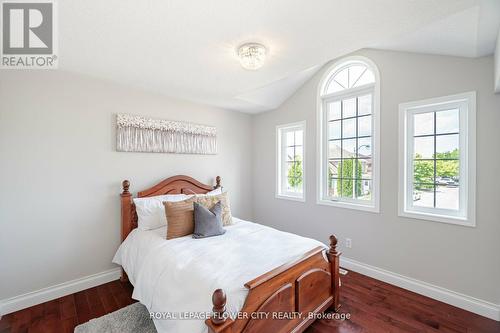 111 Bayridge Drive, Brampton (Bram East), ON - Indoor Photo Showing Bedroom