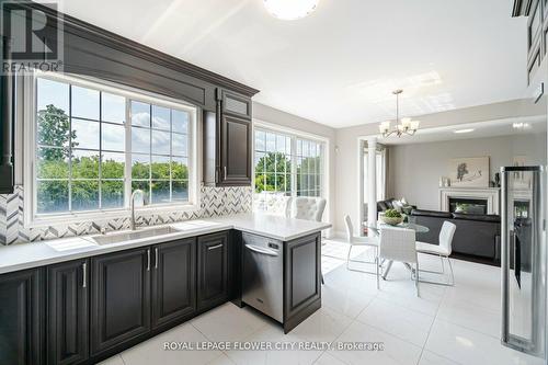 111 Bayridge Drive, Brampton (Bram East), ON - Indoor Photo Showing Kitchen With Double Sink With Upgraded Kitchen