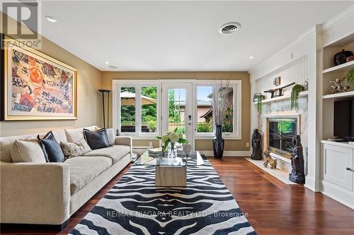 181 Lakeshore Road, St. Catharines, ON - Indoor Photo Showing Living Room With Fireplace