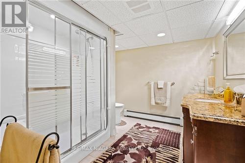 181 Lakeshore Road, St. Catharines, ON - Indoor Photo Showing Bathroom