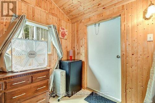 8 Gordon Lane, Madoc, ON - Indoor Photo Showing Other Room