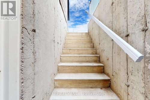 7461 Majestic Trail, Niagara Falls, ON - Indoor Photo Showing Other Room