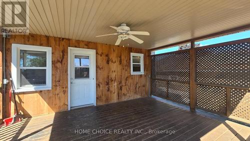 558 Quebec Street, Hamilton (Parkview), ON - Outdoor With Deck Patio Veranda With Exterior