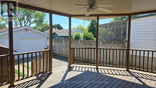 558 Quebec Street, Hamilton (Parkview), ON - Outdoor With Deck Patio Veranda With Exterior