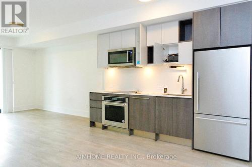 621 - 118 Merchants Wharf, Toronto (Waterfront Communities), ON - Indoor Photo Showing Kitchen