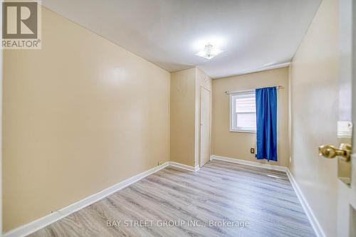 304 Albert Street, Oshawa, ON - Indoor Photo Showing Other Room