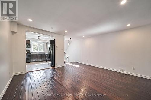 837 Craven Road, Toronto (Greenwood-Coxwell), ON - Indoor Photo Showing Other Room