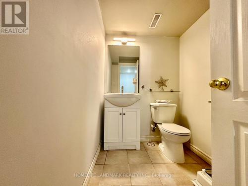 85 Chelton Drive, Richmond Hill, ON - Indoor Photo Showing Bathroom