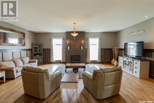 Hagel Acreage, Weyburn Rm No. 67, SK - Indoor Photo Showing Living Room