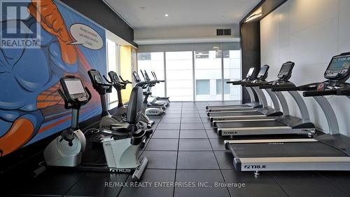 1301 - 125 Peter Street, Toronto (Waterfront Communities), ON - Indoor Photo Showing Gym Room