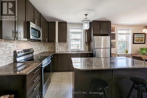 408 - 2603 Bathurst Street, Toronto (Forest Hill North), ON - Indoor Photo Showing Kitchen With Stainless Steel Kitchen With Double Sink With Upgraded Kitchen