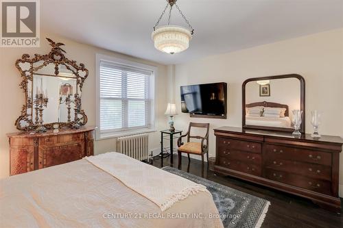 408 - 2603 Bathurst Street, Toronto (Forest Hill North), ON - Indoor Photo Showing Bedroom