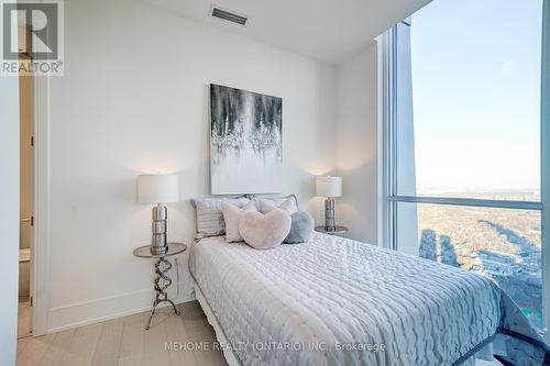 Ph06 - 1 Yorkville Avenue, Toronto (Annex), ON - Indoor Photo Showing Bedroom