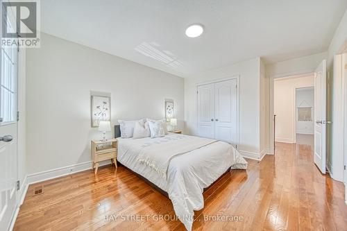 1088 Sherman Brock Circle, Newmarket, ON - Indoor Photo Showing Bedroom