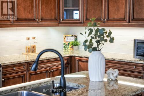 1088 Sherman Brock Circle, Newmarket, ON - Indoor Photo Showing Kitchen With Double Sink