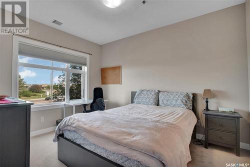 109 502 Perehudoff Crescent, Saskatoon, SK - Indoor Photo Showing Bedroom